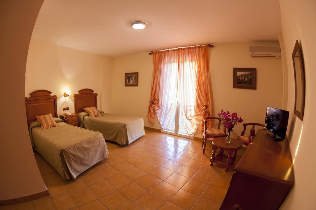 Hotel Paraje La Lambra Rus Esterno foto